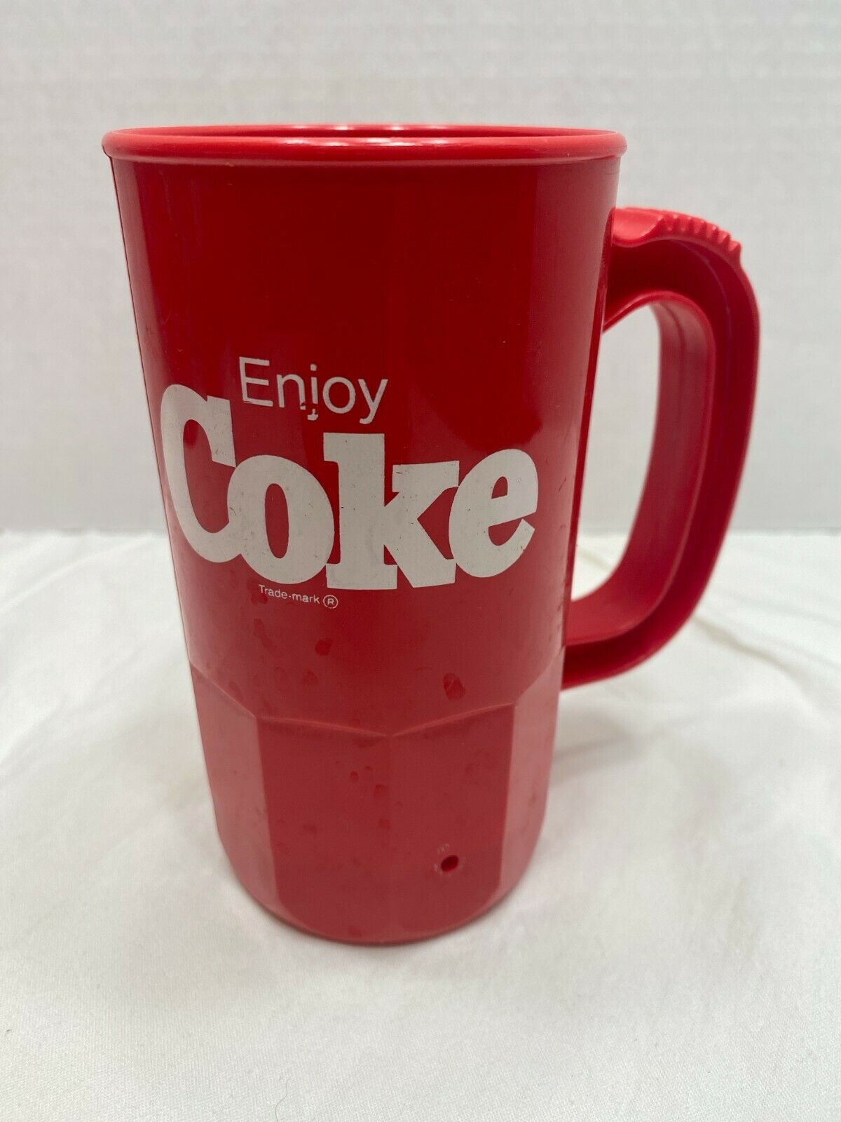 Coca Cola Mug Vintage Plastic  Drinking 2 3/4'' X 5 1/4''  1 Liter Or  33.8 Oz B