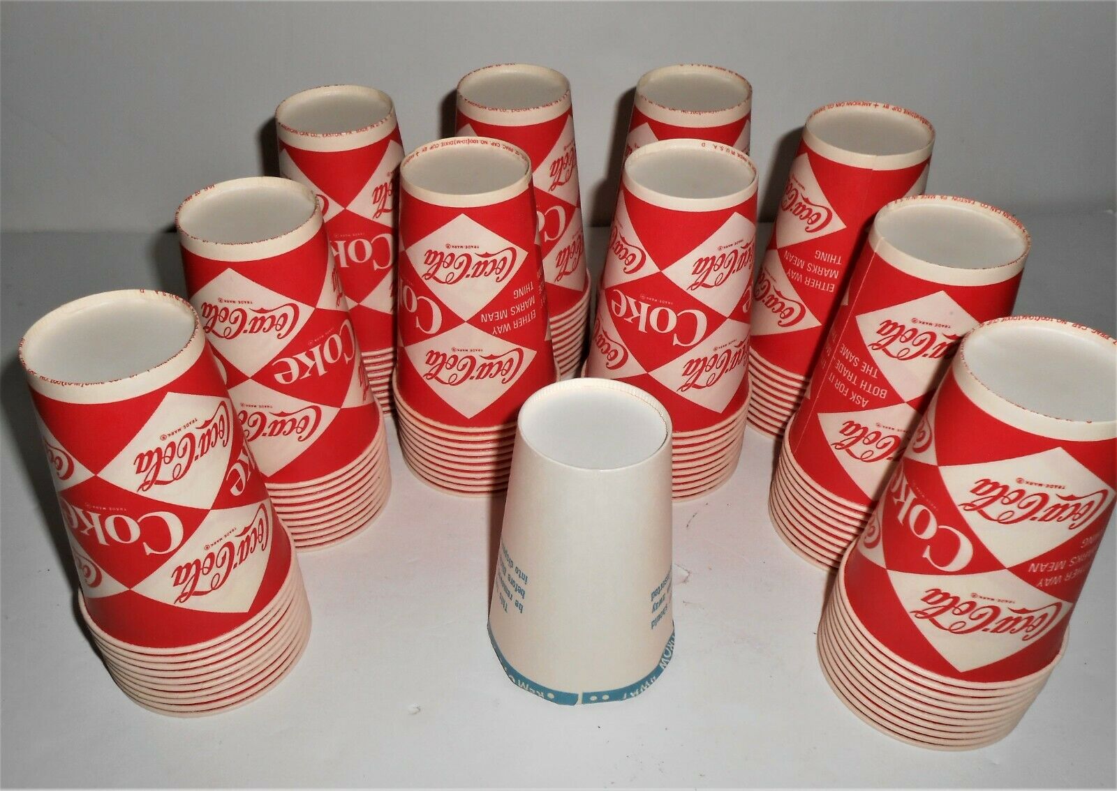 Lot 100 Vintage Coca Cola Wax Dixie Cups 10 Oz. Diamond Amer Can Co Easton Pa