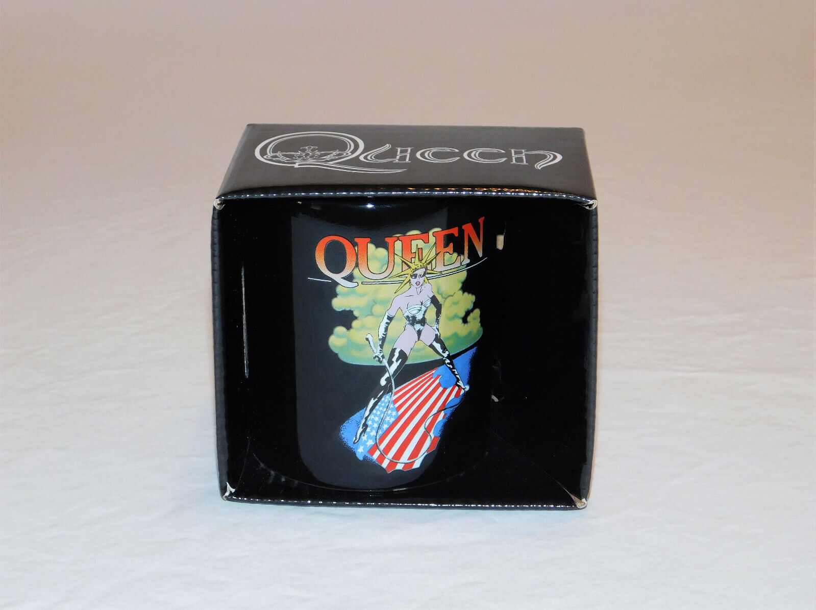 Queen Bravado Limited Edition Rock  Official Ceramic Coffee Cup / Mug 11oz New
