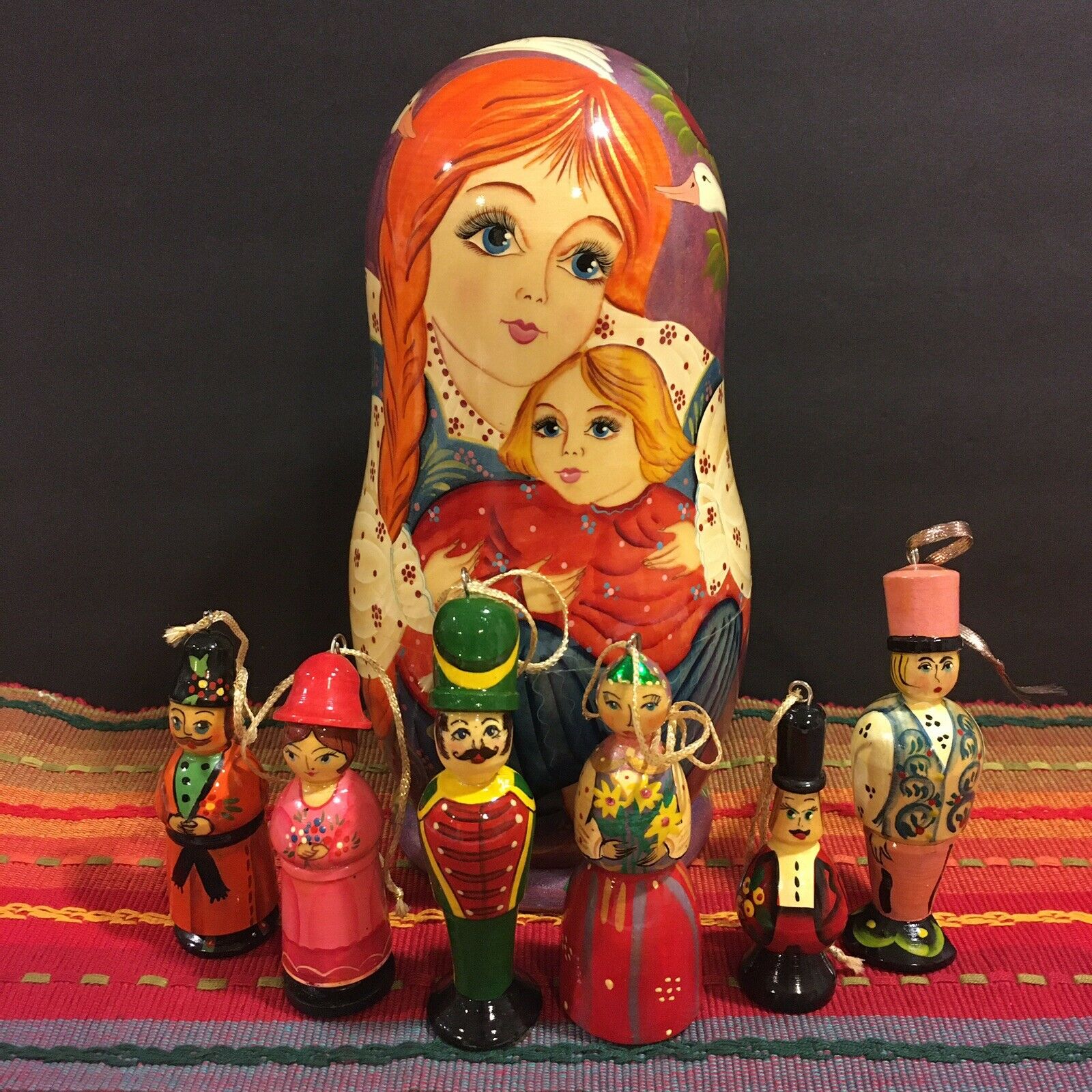 Vintage Russian Christmas 9” Nesting Doll Holds 6 Russian Ornaments ~ Excellent